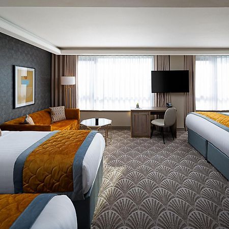 The Savoy Hotel ลิเมอริค ภายนอก รูปภาพ