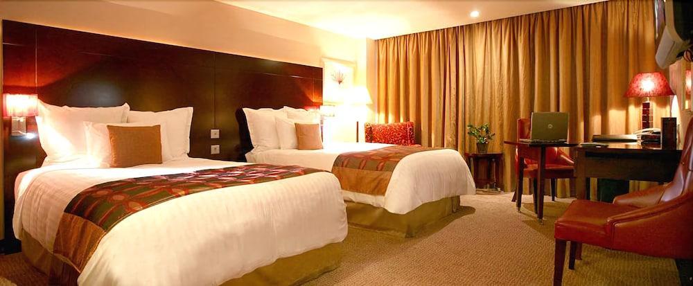 The Savoy Hotel ลิเมอริค ภายนอก รูปภาพ Deluxe Room