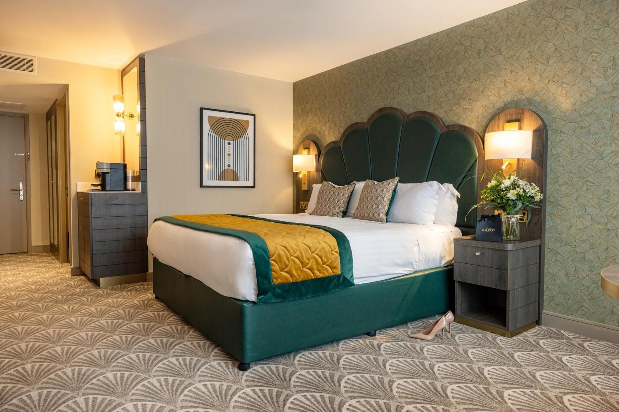 The Savoy Hotel ลิเมอริค ภายนอก รูปภาพ